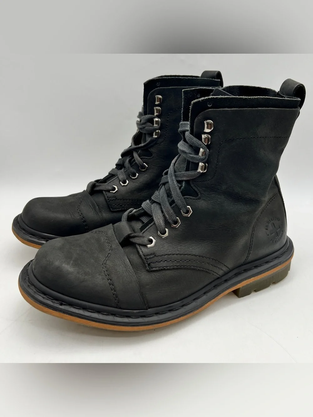 Dr. Martens Pier Men’s Size 8 Black Leather 9-Eye Cap Toe Combat Boots